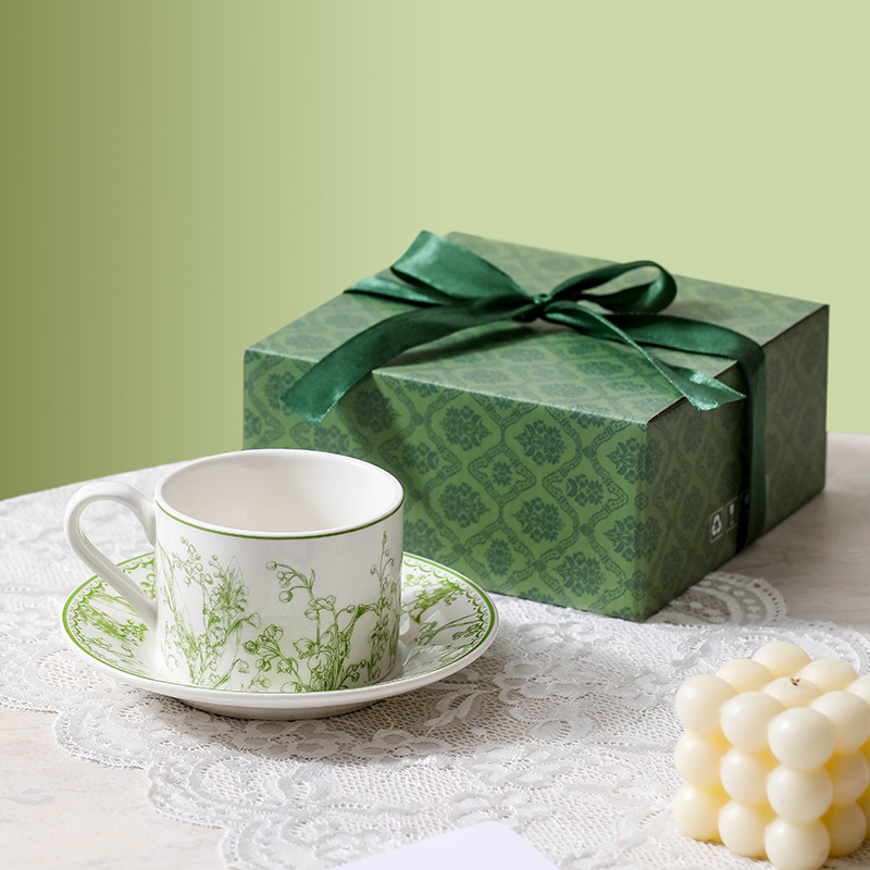 Valley Tea And Coffee - Lelietje-van-dalen koffiekop en schotel cadeauset Noordse