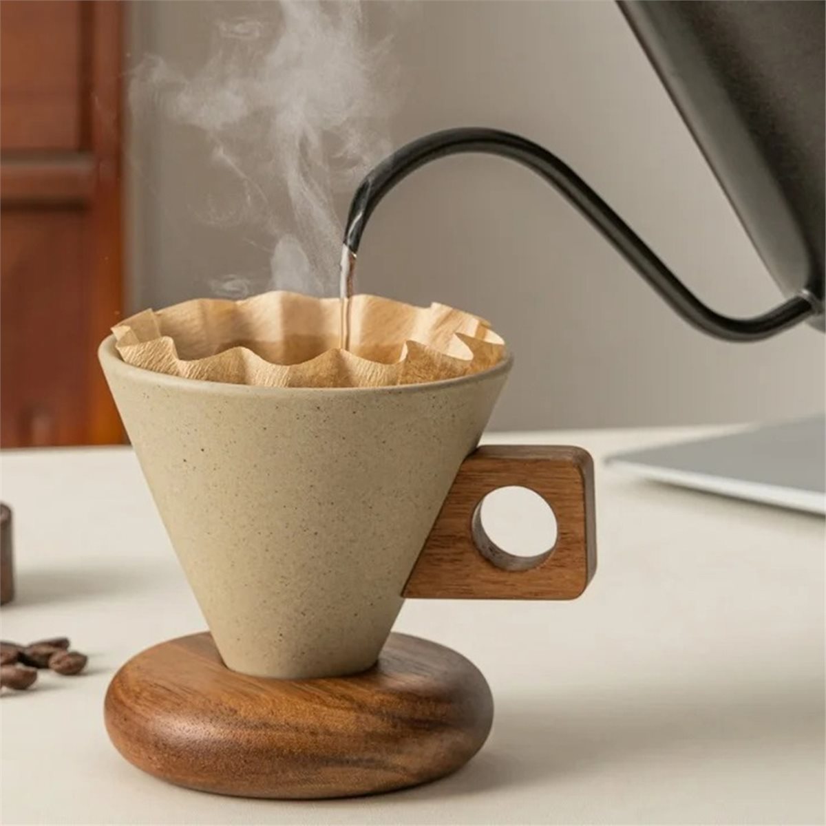 Keramische koffiekop & houten  - Coffee & Tea Difabis recensie en prijs