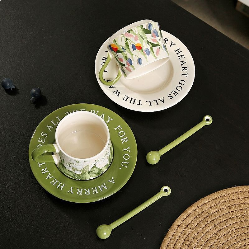 Handgeschilderde lelietje-van- - Valley Tea And Coffee recensie en prijs